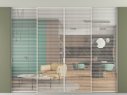 Алюминевая перегородка АЛПР 040.07_АСР_Crystalvision_new. Цвет Алюминий серый. Материал Алюминий в эмали. Коллекция Перегородка Formato внутри проёма четырёхстворчатая со скрытым креплением в потолок. Картинка.